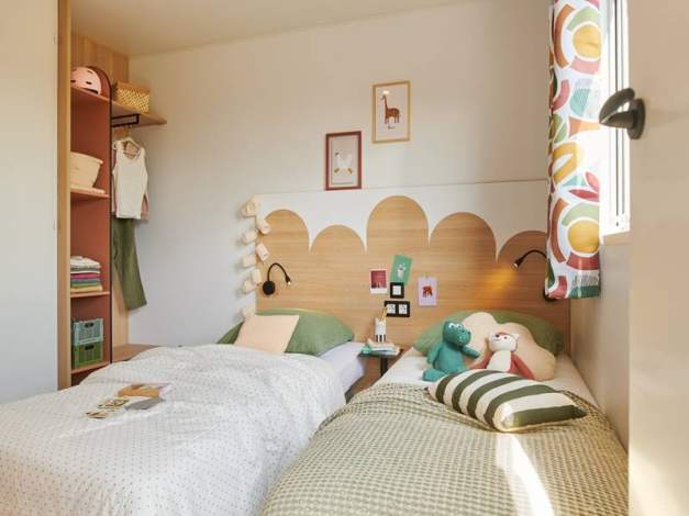 DE LA PISCINE **** : Camping Bretagne