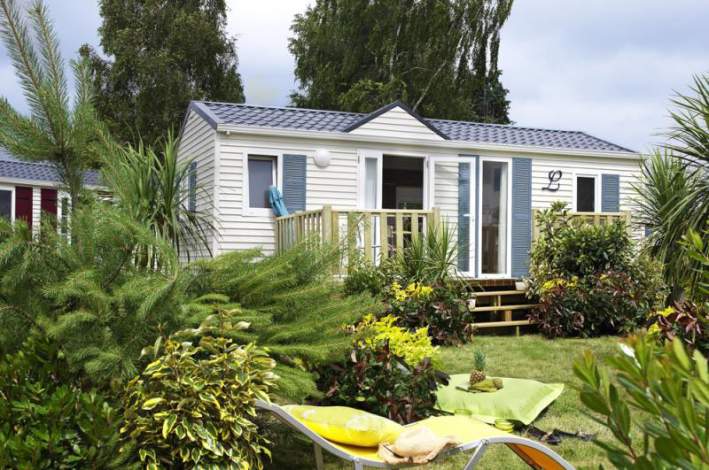 DE LA PISCINE **** : Camping Bretagne
